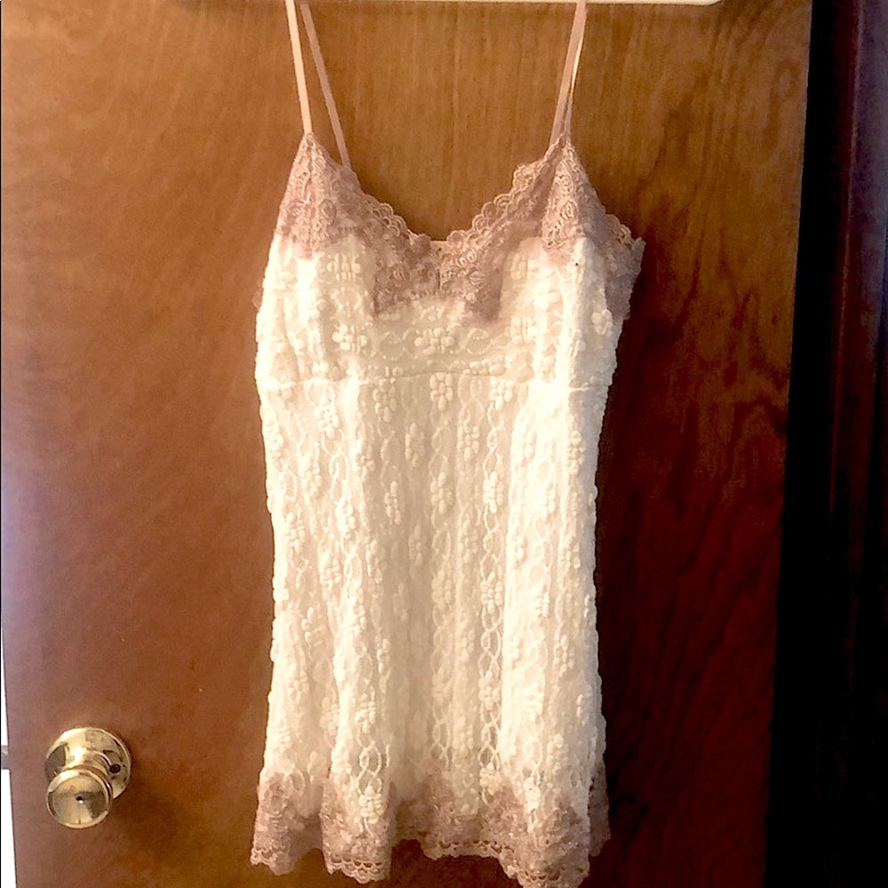 spaghetti string tank
